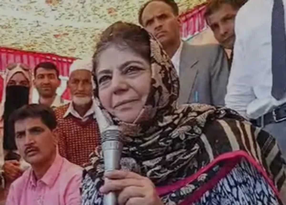 जम्मू-कश्मीर में हालात सुधरने का दावा झूठा : महबूबा मुफ्ती